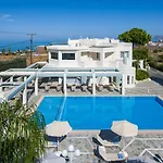 Kedrissos Aparthotel 3*