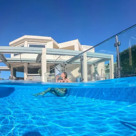 Apart Otel Kedrissos 3*