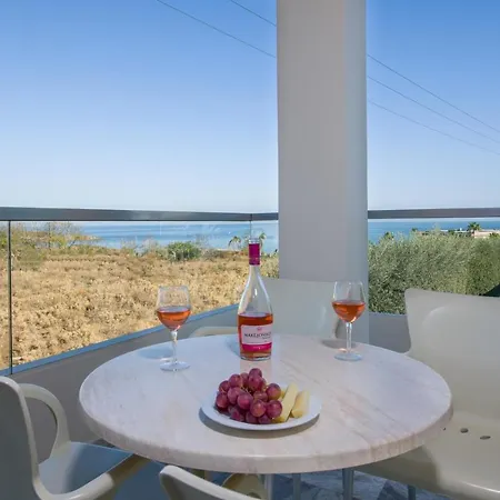 Kedrissos Apart Otel 3*