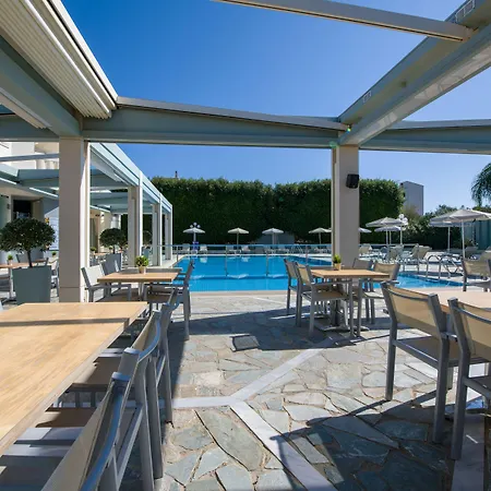 Aparthotel Kedrissos 3*