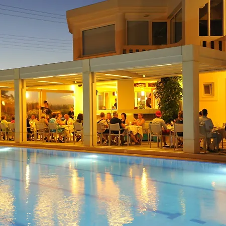 Апарт-готель Kedrissos Chania (Crete)