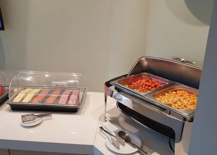 Kedrissos Apartmanhotel 3*