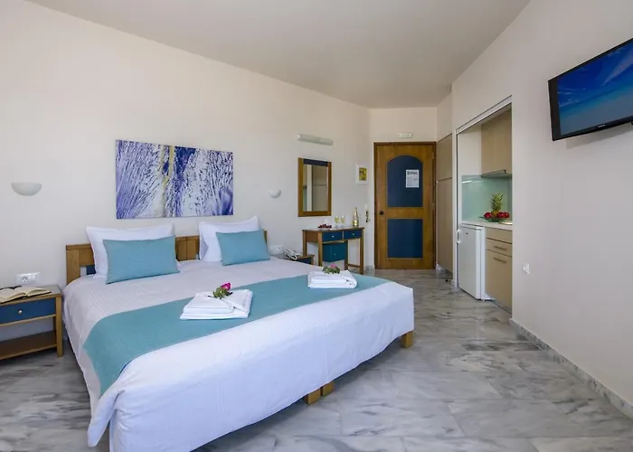 Kedrissos Apartmanhotel 3*