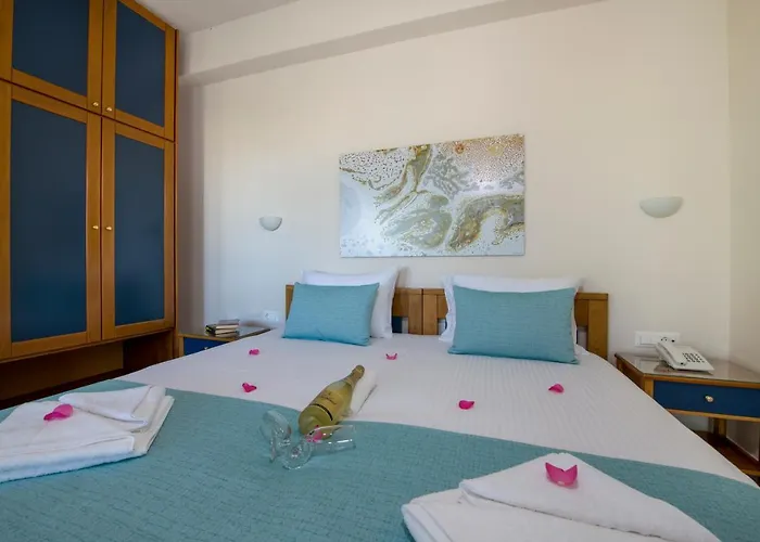 Aparthotel Kedrissos