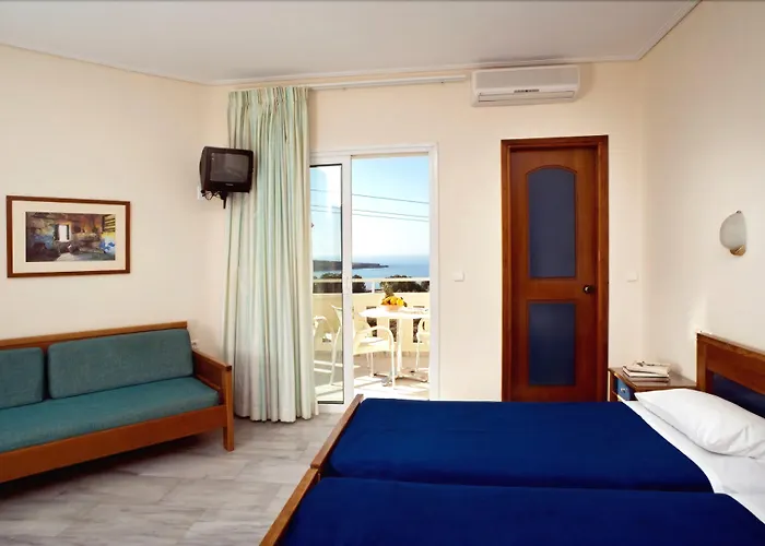 Aparthotel Kedrissos 3*