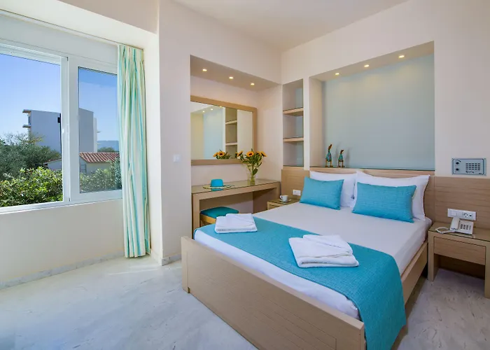 Aparthotel Kedrissos 3*